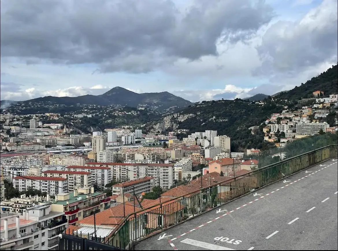 Appartement Fully Equiped Newly Refurbished Studio With An Incredible View In Nice